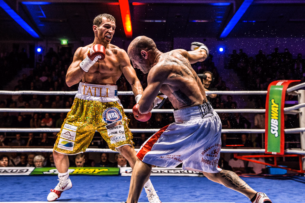 Nyrkkeilyharjoitus Ringside Gymillä